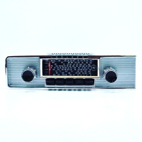 TRIBUTE-SERIES BLUETOOTH RADIO ASSEMBLY : HOLDEN HD/HR (SILVER VERSION)