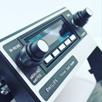 PLATINUM-SERIES BLUETOOTH AM/FM RADIO ASSEMBLY : XD/XE FALCON (ESP)